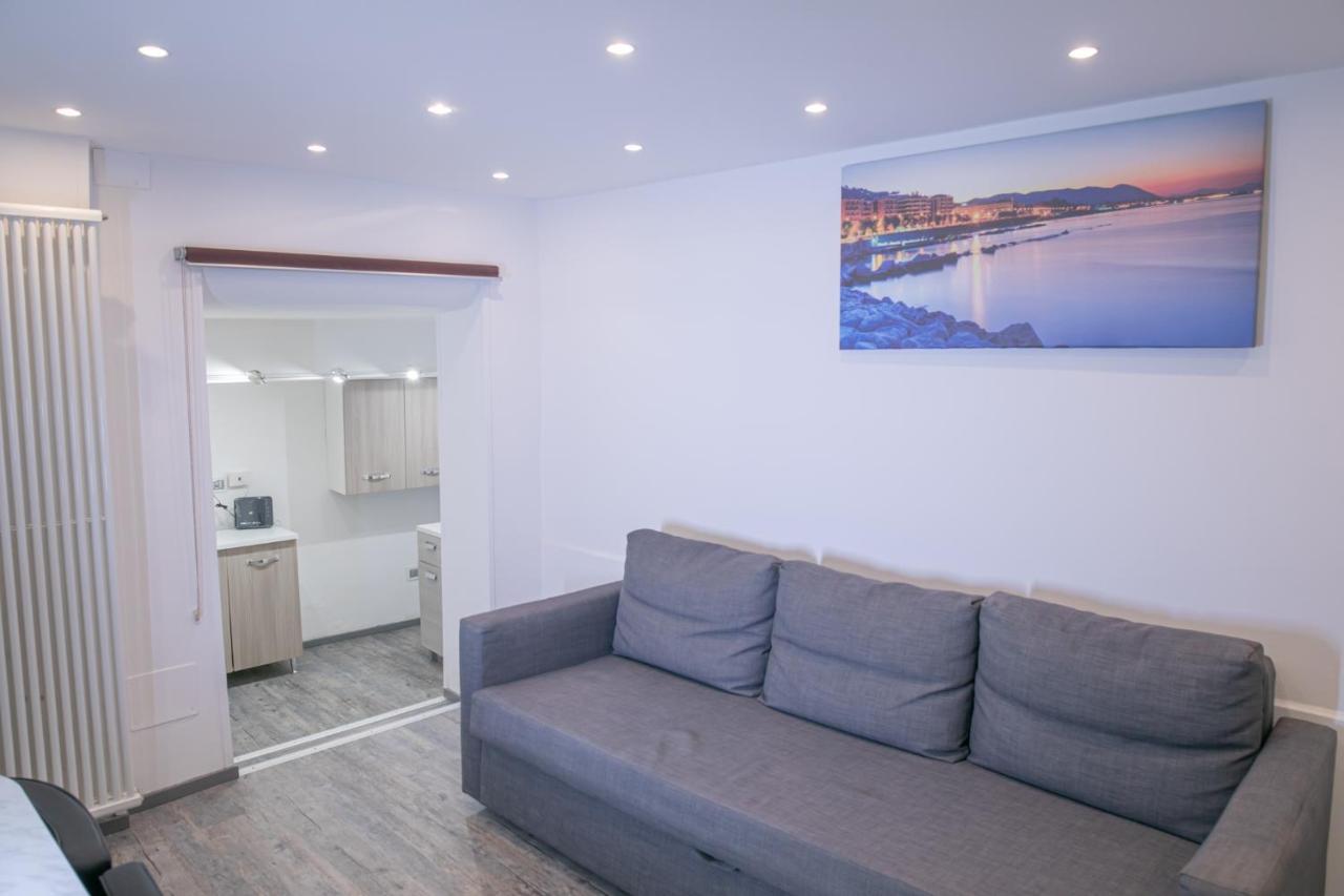 Salerno Mare E Luci Deluxe Apartment Exterior photo